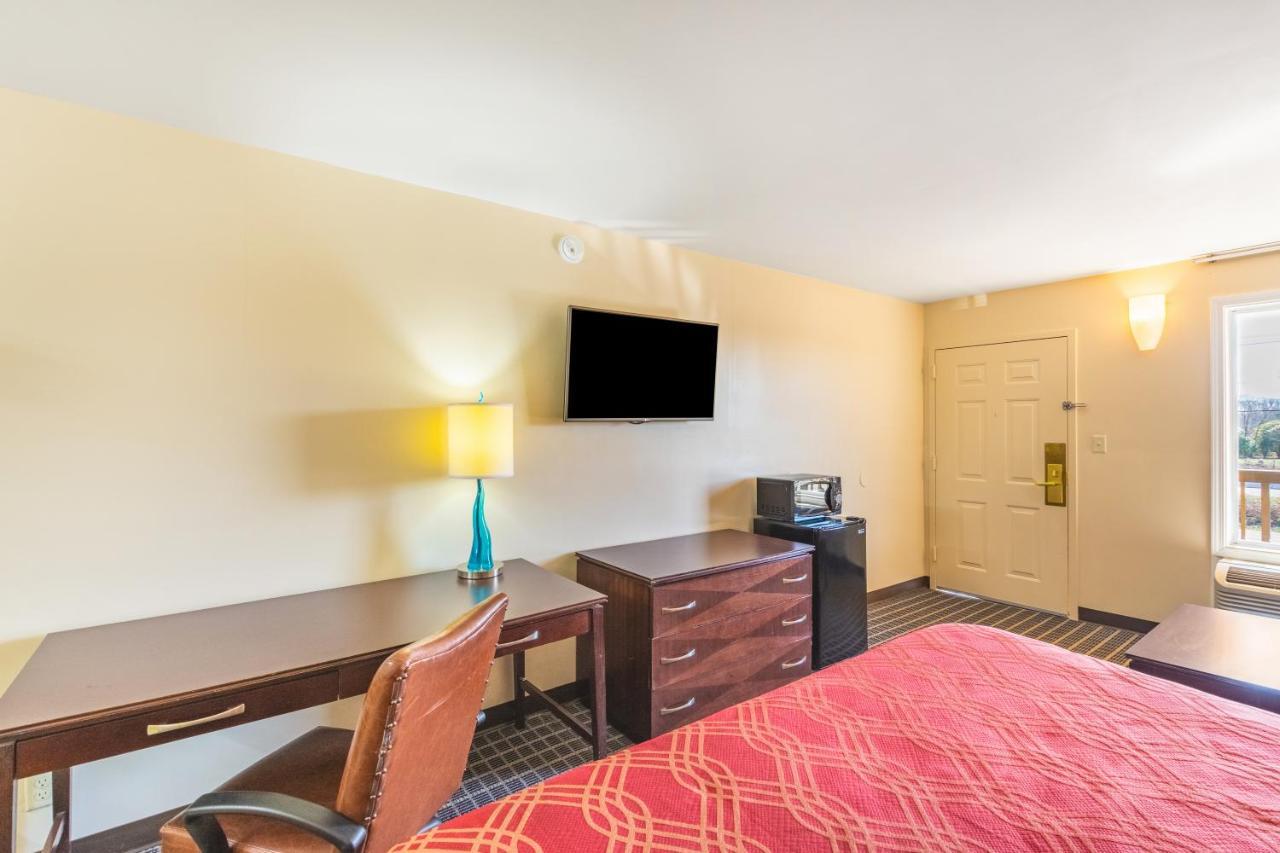 Lodge Econo Gaffney